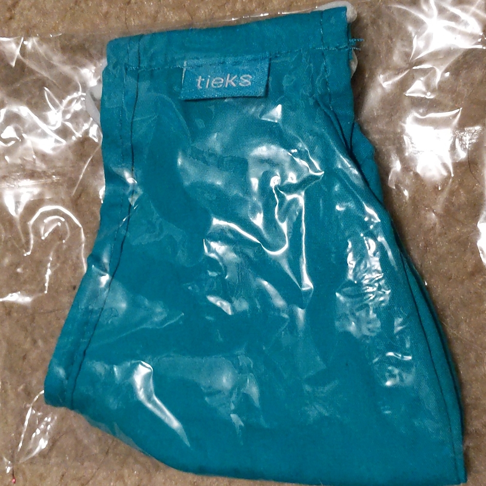 Tieks Face Mask